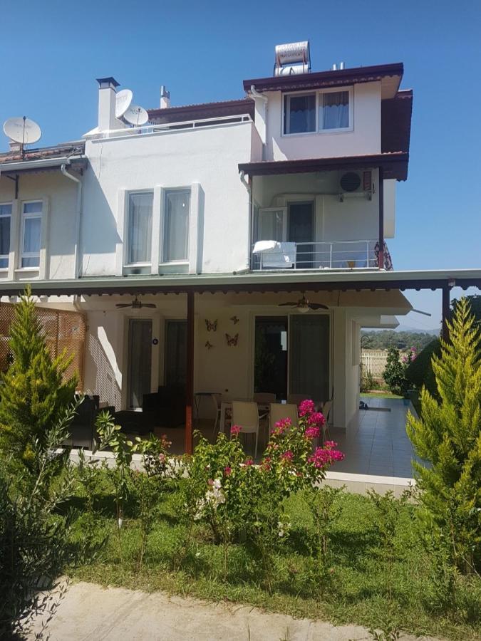 Triblex Villa I Private Beach I Walking Distance To The Sea 300 Meters Side Exterior foto